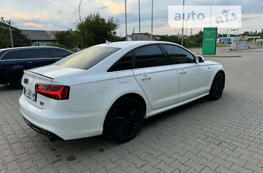 Седан Audi A6 2012 в Нововолинську