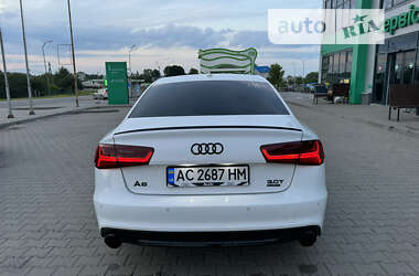 Седан Audi A6 2012 в Нововолинську