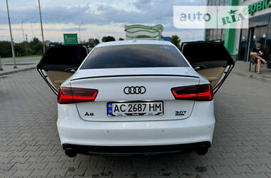 Седан Audi A6 2012 в Нововолинську