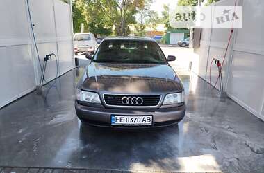 Седан Audi A6 1996 в Первомайске