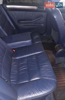 Універсал Audi A6 2000 в 