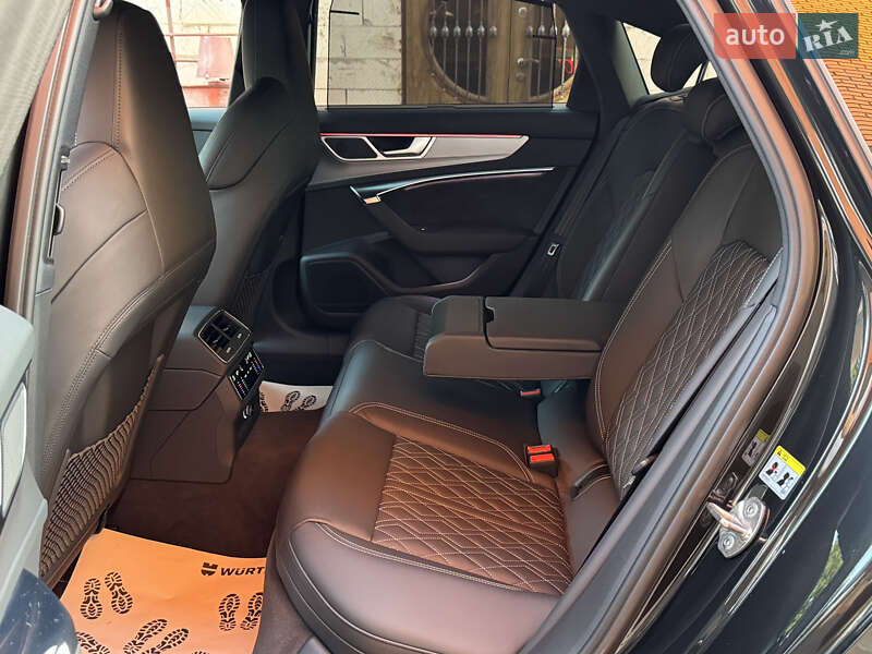 Седан Audi A6 2018 в Киеве