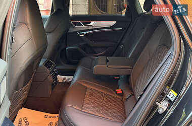 Седан Audi A6 2018 в 
