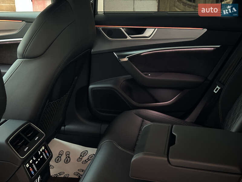 Седан Audi A6 2018 в Киеве