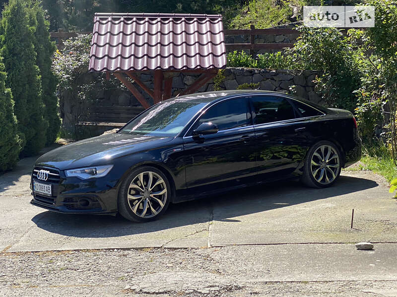 Седан Audi A6 2012 в Иршаве