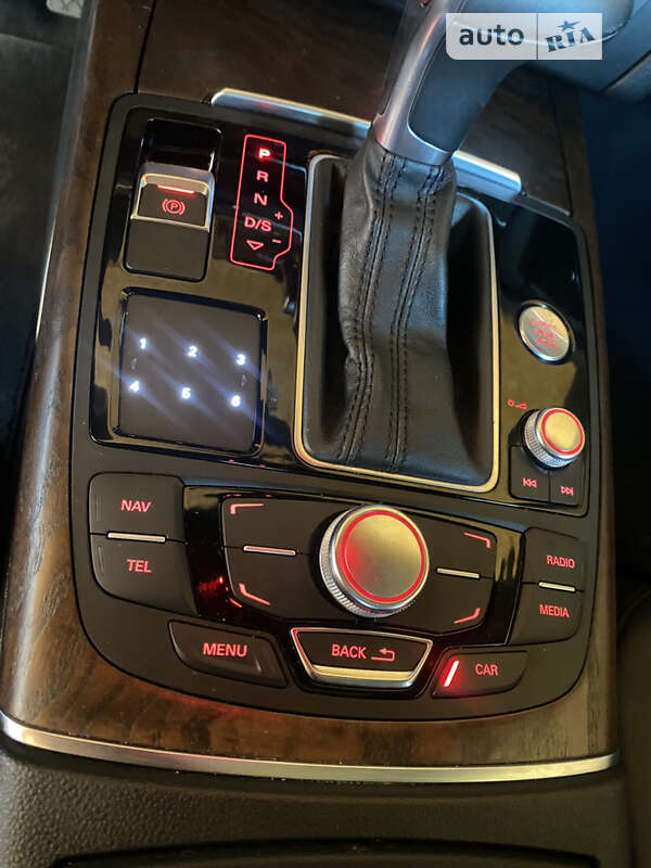 Седан Audi A6 2012 в Иршаве