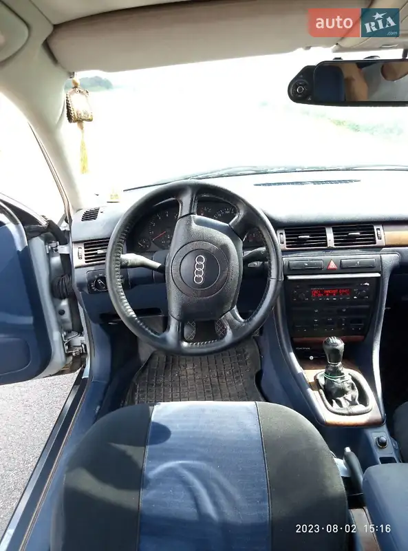 Універсал Audi A6 1999 в 