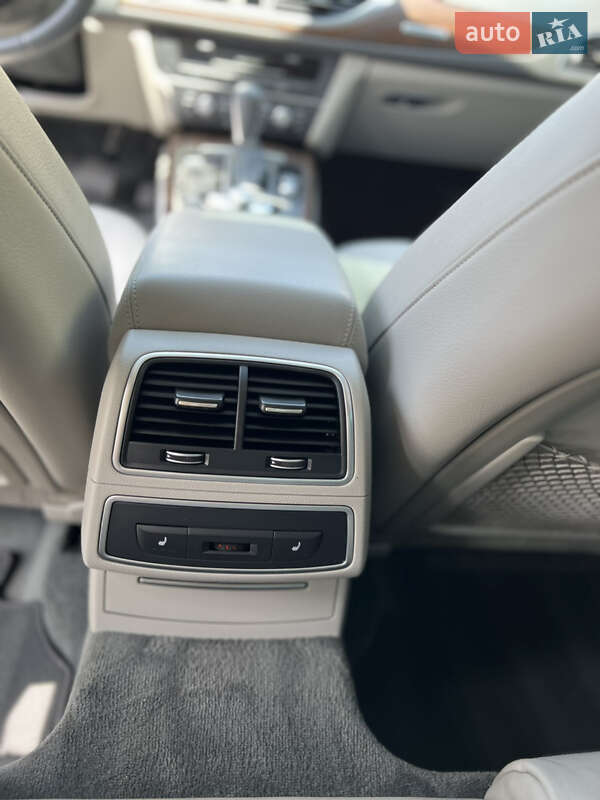 Седан Audi A6 2015 в Львове