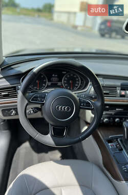 Седан Audi A6 2015 в 