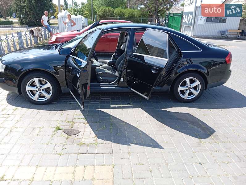 Седан Audi A6 2002 в 