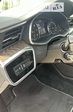 Седан Audi A6 2019 в 