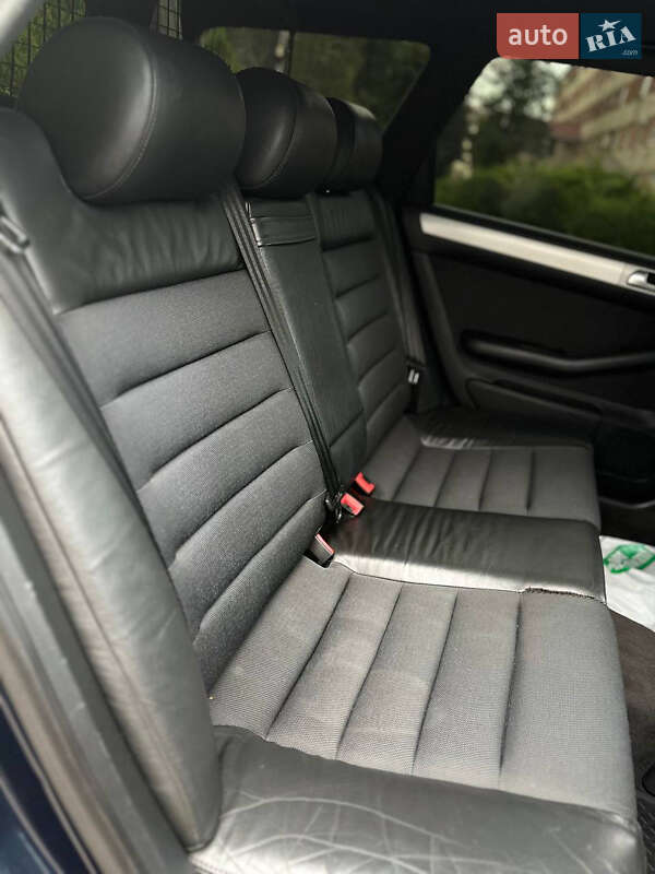 Универсал Audi A6 2004 в Ладыжине