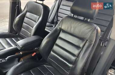 Седан Audi A6 2002 в 