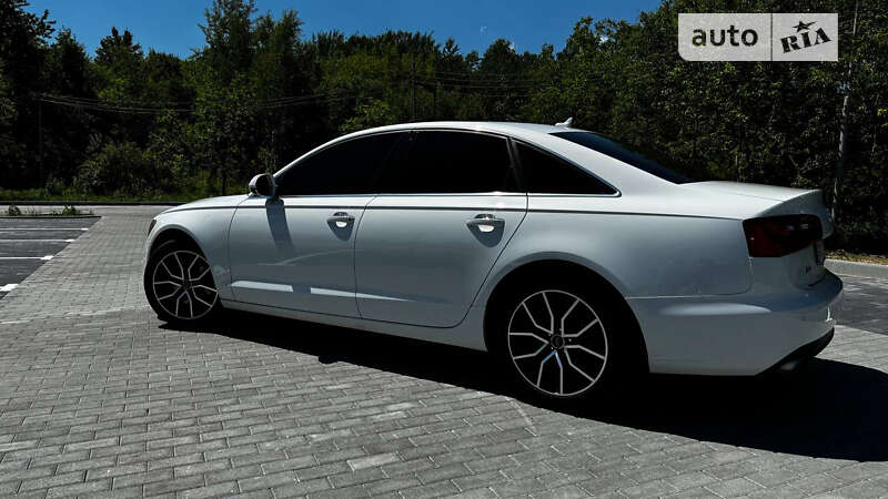 Седан Audi A6 2013 в Львове