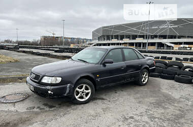 Седан Audi A6 1995 в Львове