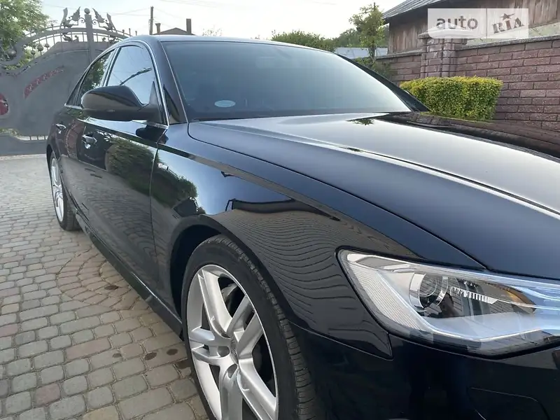 Седан Audi A6 2015 в 