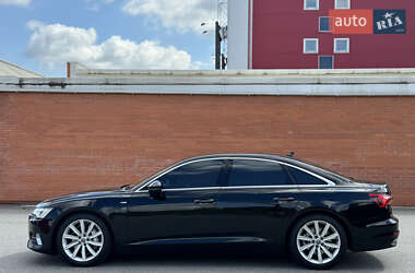 Седан Audi A6 2018 в 