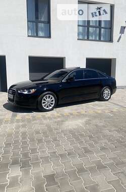 Седан Audi A6 2012 в Ужгороде