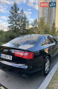 Седан Audi A6 2013 в 
