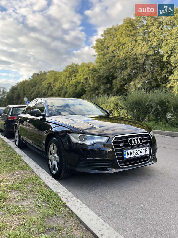 Седан Audi A6 2013 в Киеве