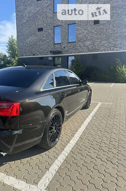 Седан Audi A6 2013 в 