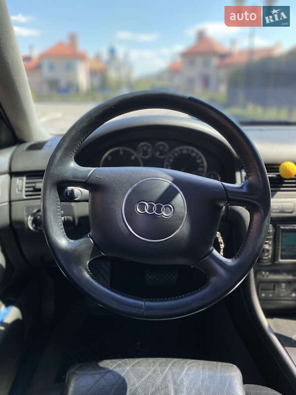 Седан Audi A6 2002 в Шептицькому