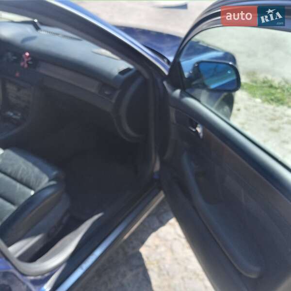 Универсал Audi A6 2001 в Зборове