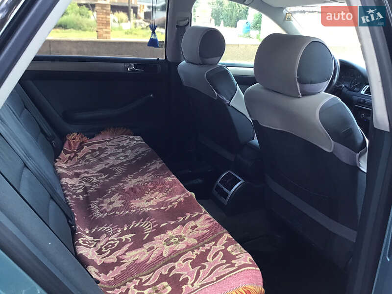 Седан Audi A6 1999 в Подволочиске