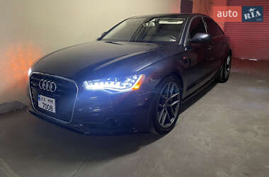 Седан Audi A6 2013 в 