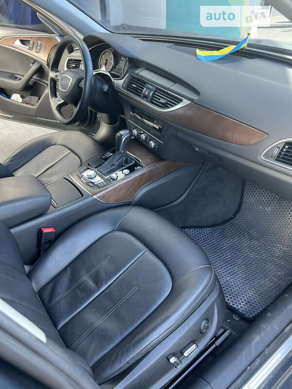 Седан Audi A6 2015 в Киеве