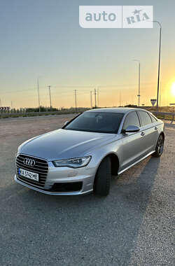 Седан Audi A6 2014 в Киеве