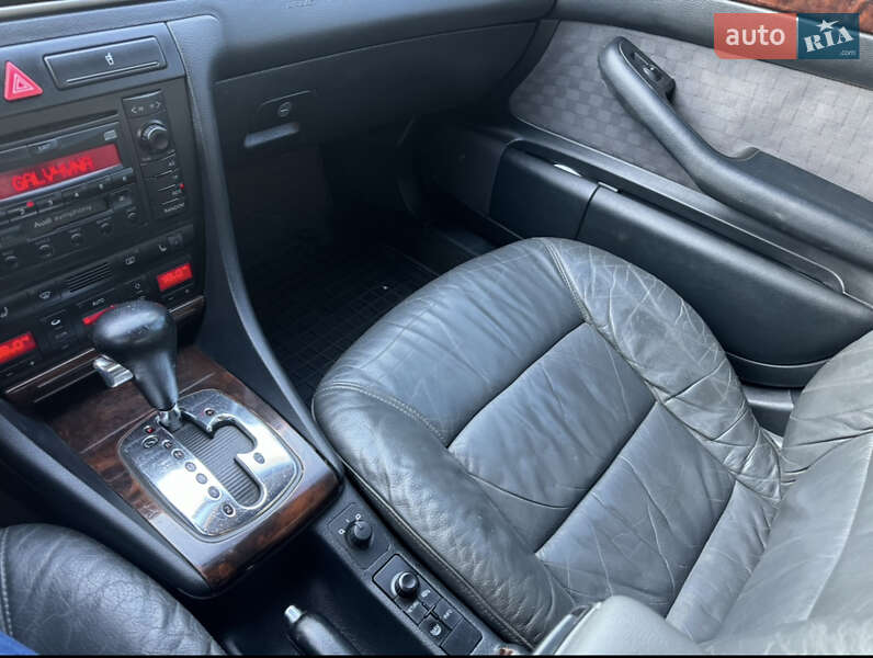Универсал Audi A6 2001 в Львове