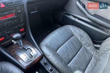 Универсал Audi A6 2001 в 