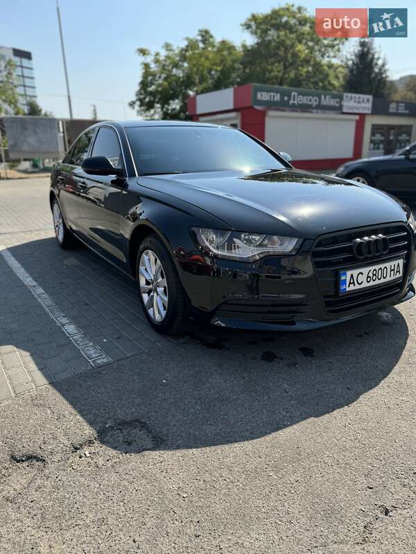Седан Audi A6 2012 в Луцке