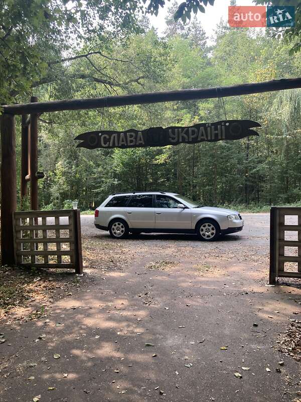 Универсал Audi A6 2002 в 