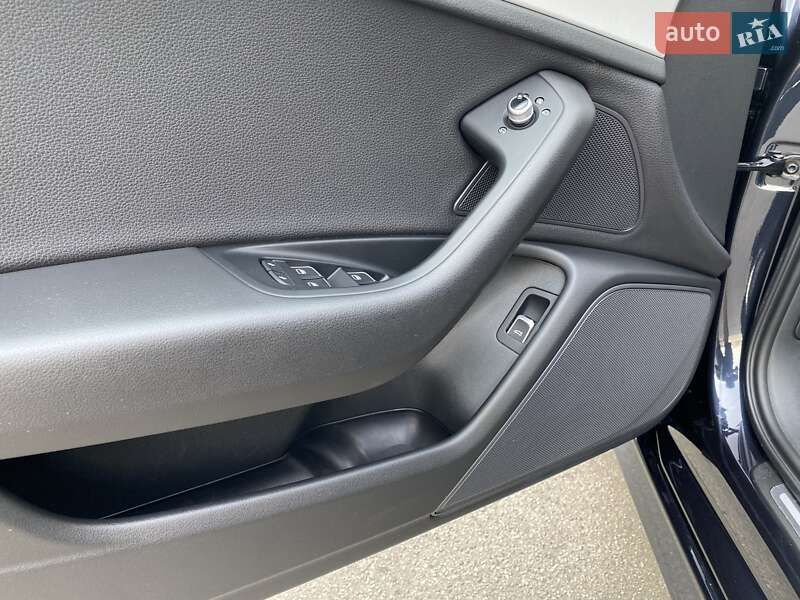 Универсал Audi A6 2017 в Киеве