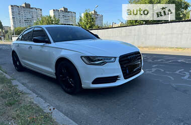 Седан Audi A6 2014 в Киеве