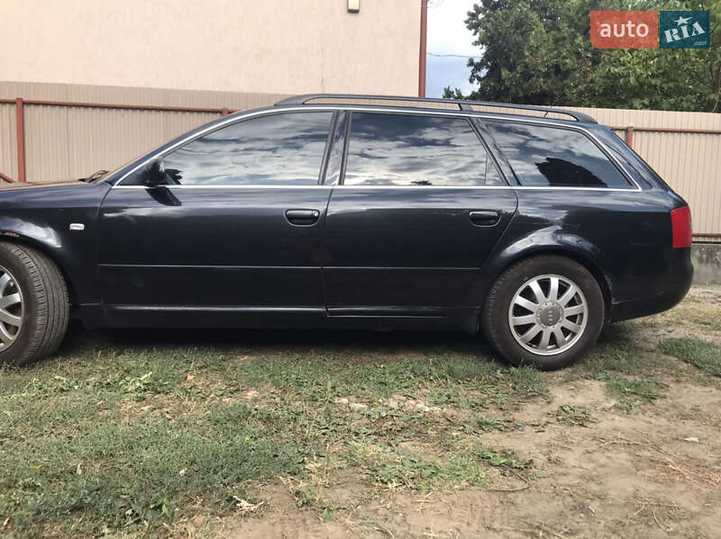 Универсал Audi A6 2001 в Ужгороде