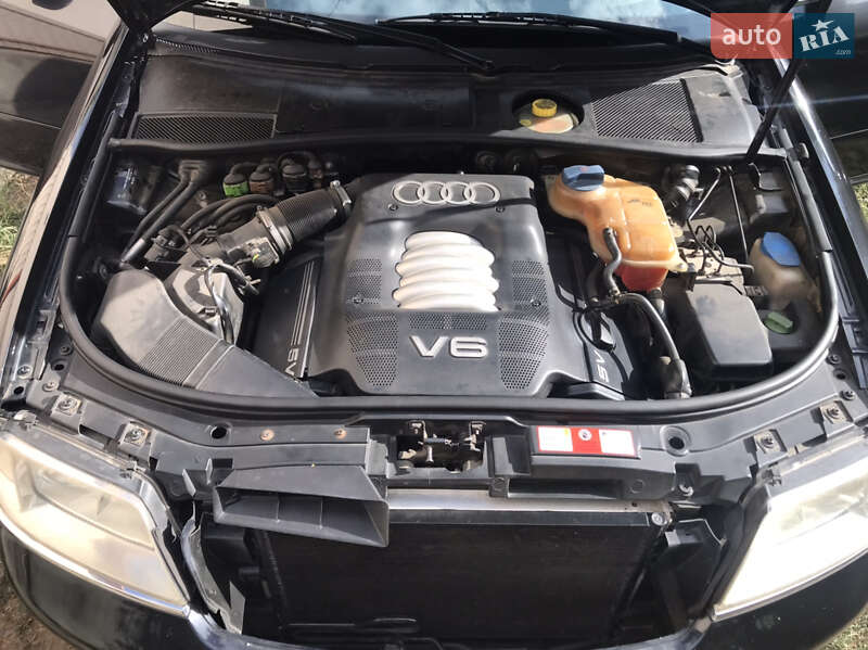 Универсал Audi A6 2001 в Ужгороде