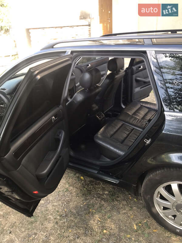 Универсал Audi A6 2001 в Ужгороде