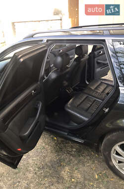 Универсал Audi A6 2001 в 