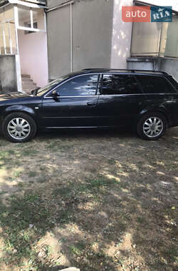Универсал Audi A6 2001 в 