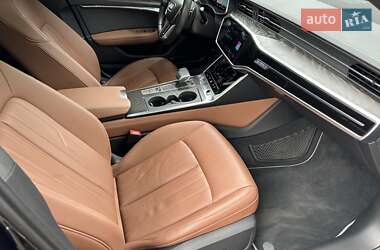Седан Audi A6 2019 в 