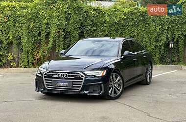 Седан Audi A6 2019 в 