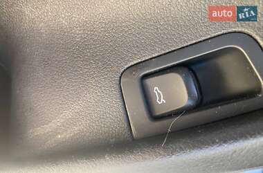 Седан Audi A6 2014 в 