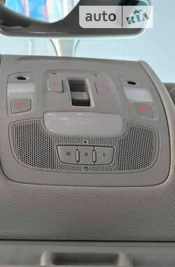 Седан Audi A6 2013 в 