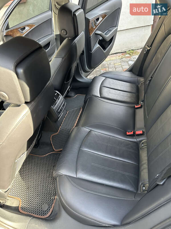 Седан Audi A6 2012 в Добросині