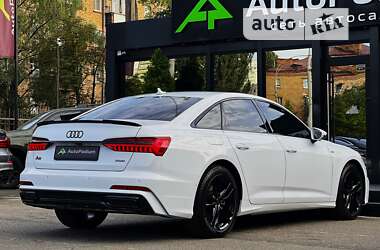 Седан Audi A6 2019 в 