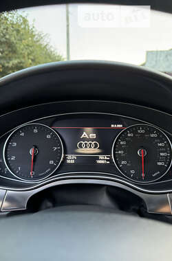 Седан Audi A6 2013 в 