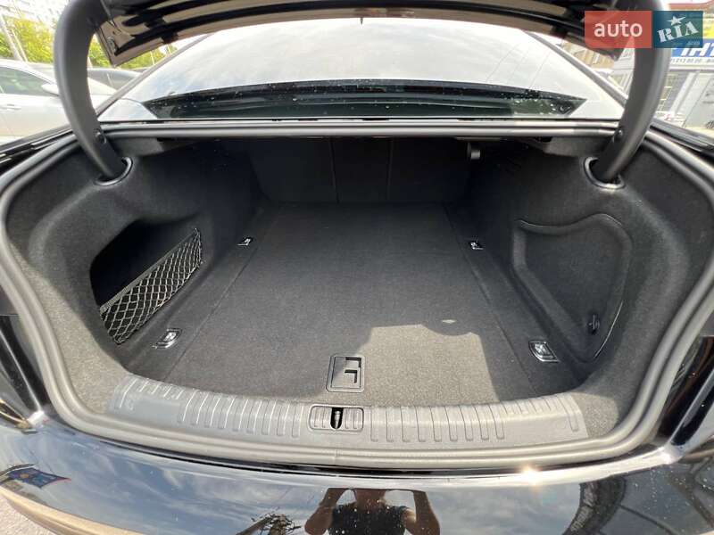 Седан Audi A6 2019 в Запорожье